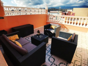 Penthouse with Sunset View near the Beach